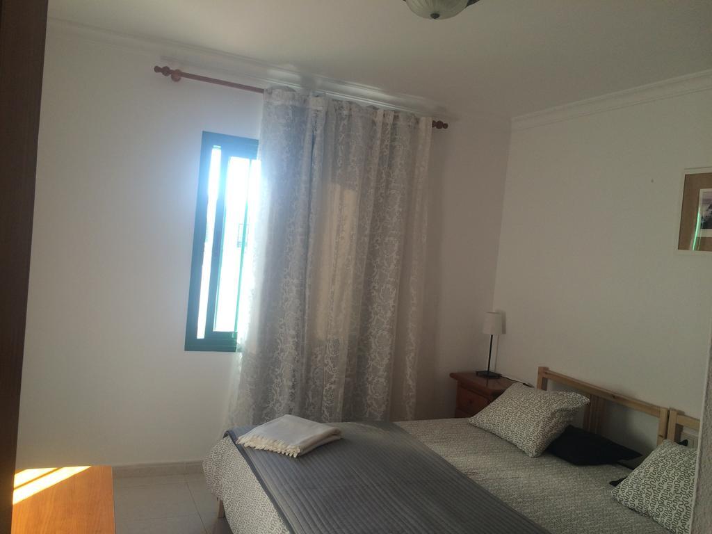 Alhambra Apartamentos Tías Chambre photo